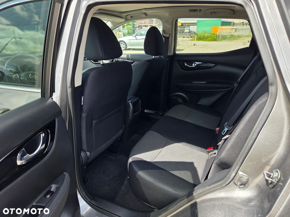 Nissan Qashqai 1.2 DIG-T Tekna Xtronic - 32