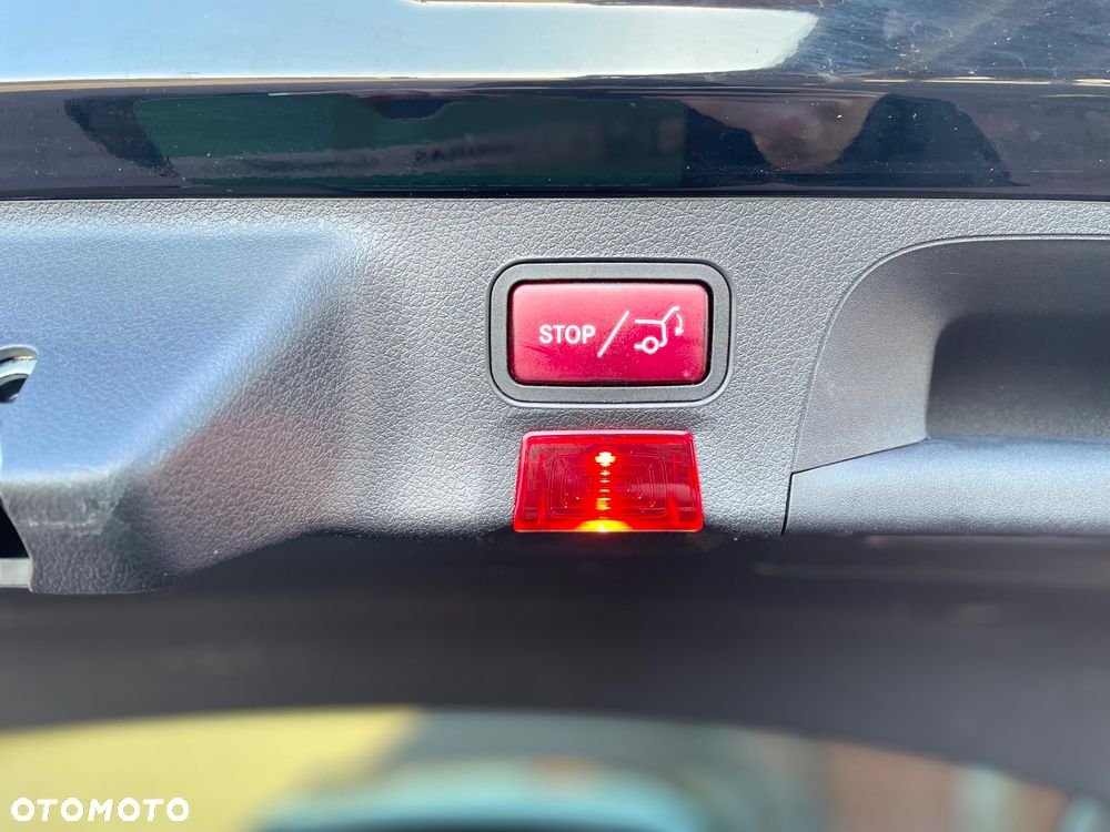 Mercedes-Benz CLA 200 7G-DCT AMG Line - 20