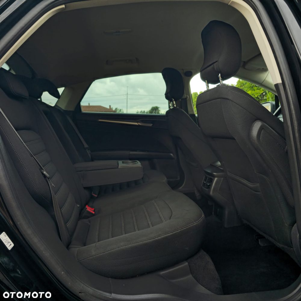 Ford Mondeo 2.0 TDCi Titanium - 30