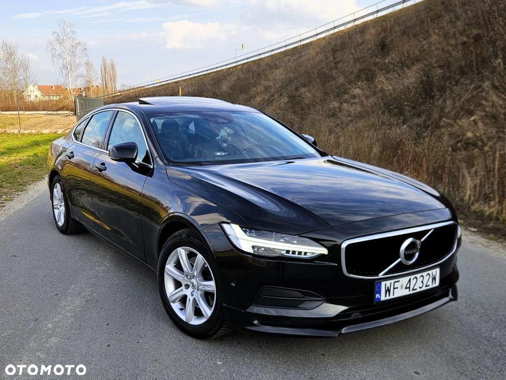 Volvo S90 D4 Momentum - 2