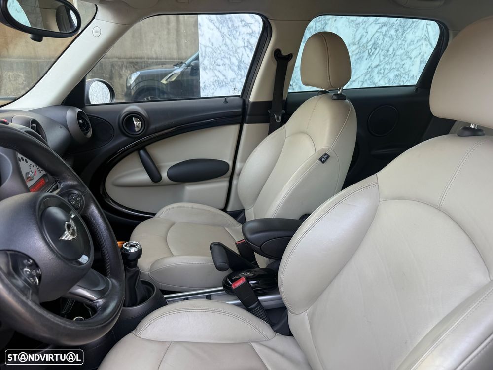 MINI Countryman One D - 5