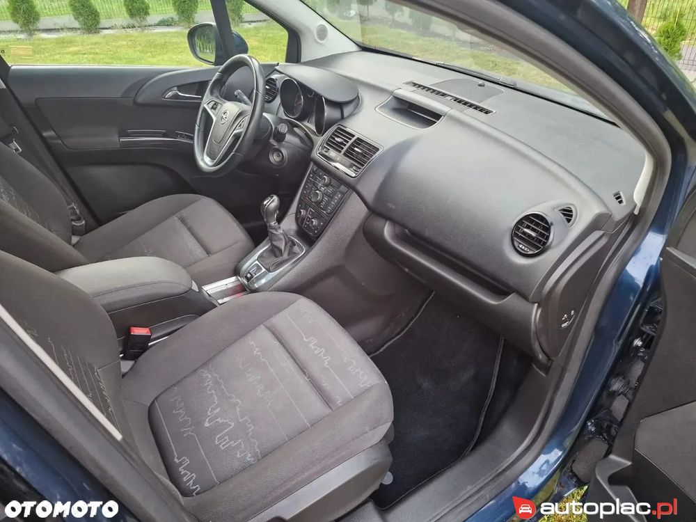 Opel Meriva 1.4 T Cosmo - 14