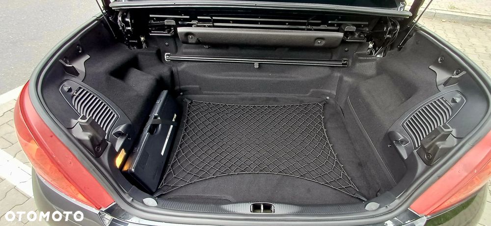 Peugeot 207 CC - 8