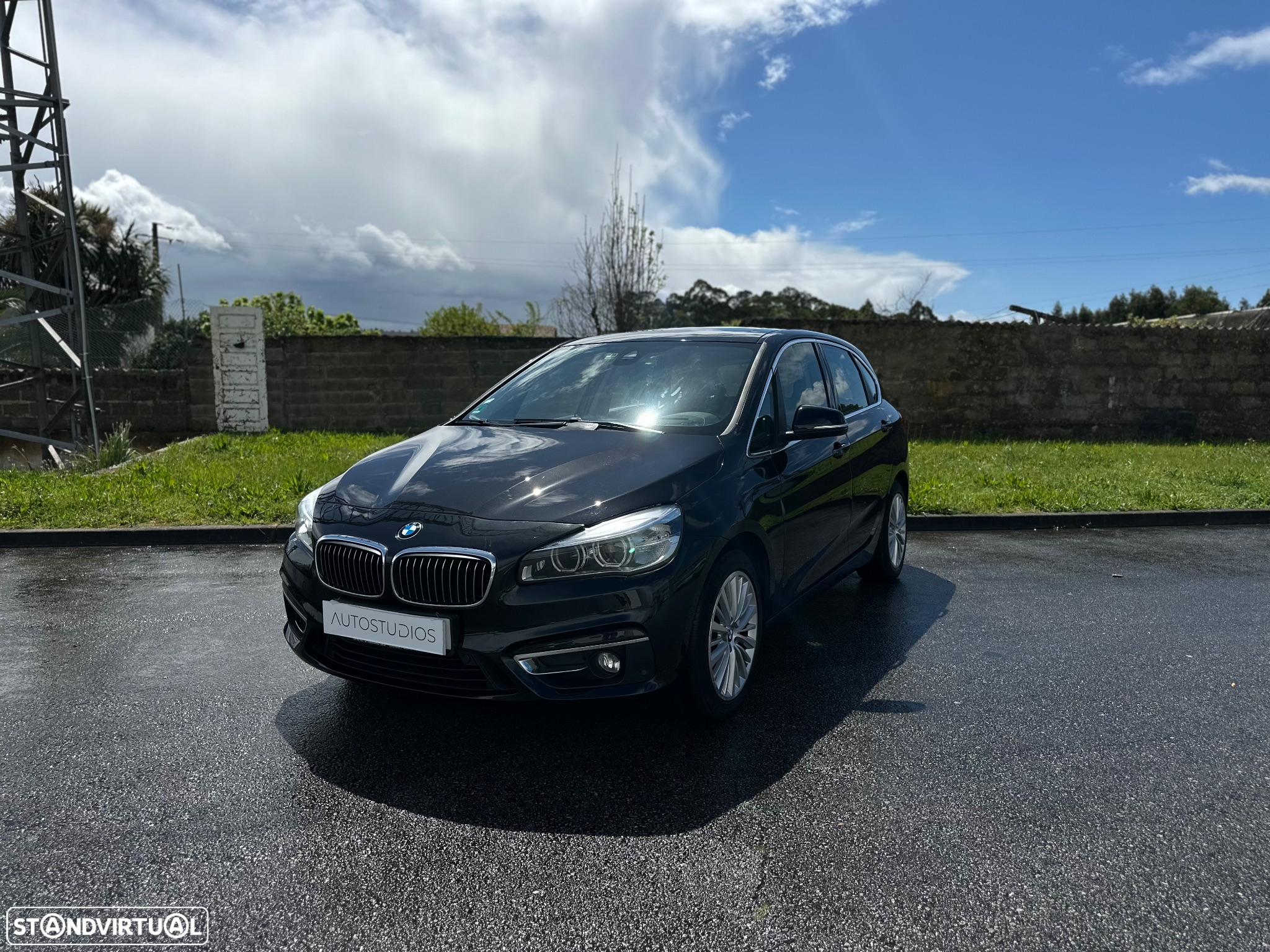 BMW 218 Active Tourer d Line Sport Auto - 2