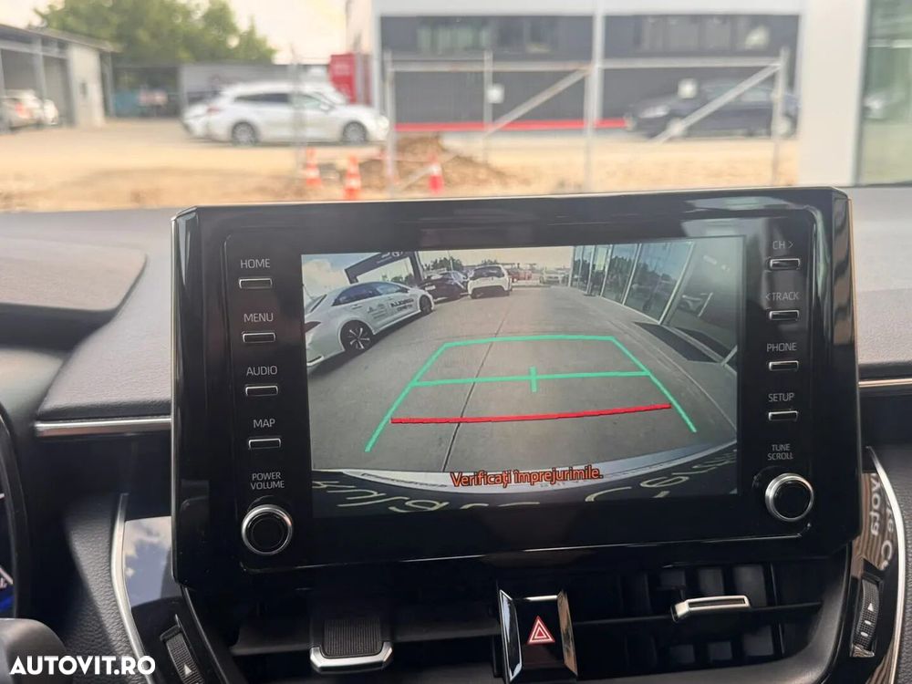 Toyota Corolla - 18