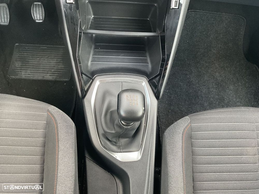 Peugeot 2008 1.2 PureTech Active - 30