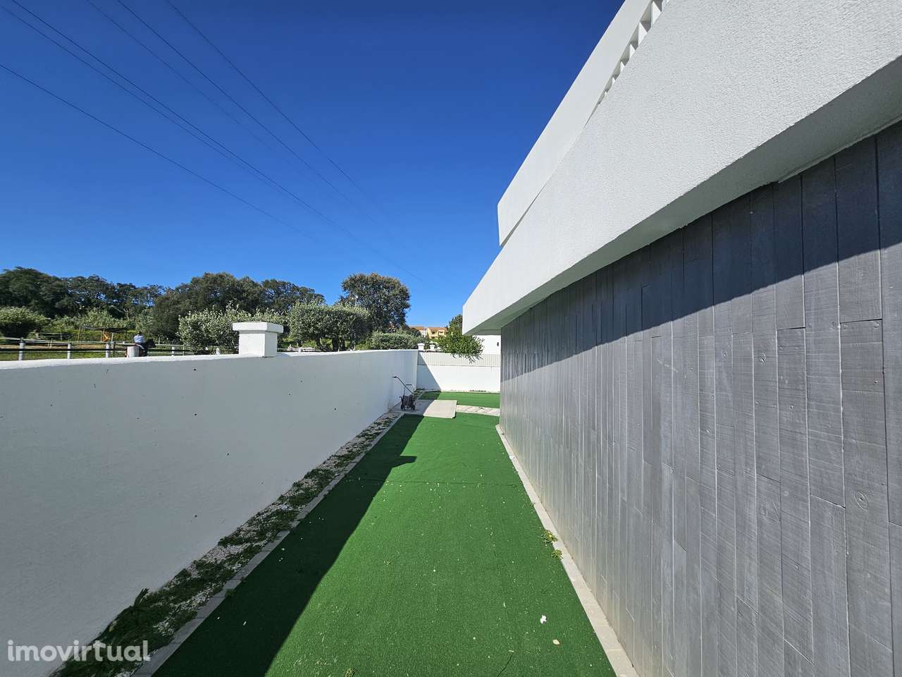 Moradia T3+1 em Palmela, em frente ao St Peter's School - Grande imagem: 4/27