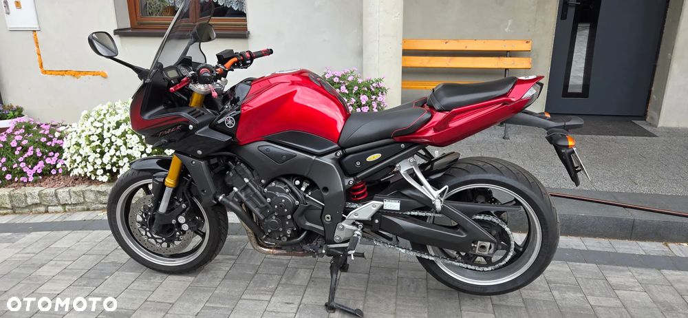 Yamaha FZ - 17