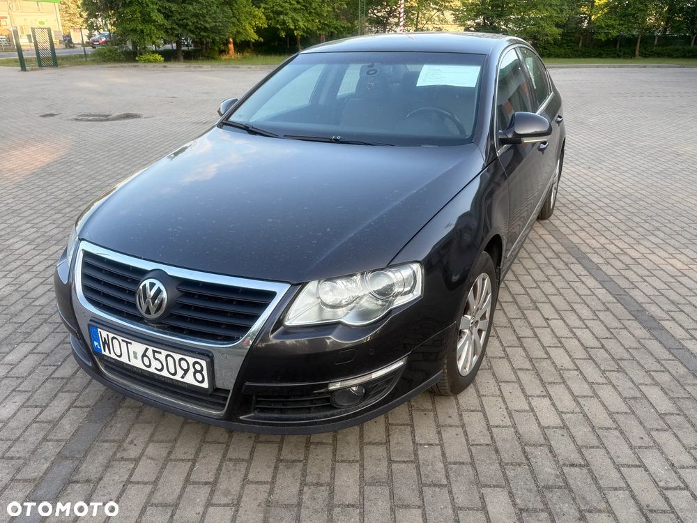 Volkswagen Passat 2.0 TDI Comfortline - 1