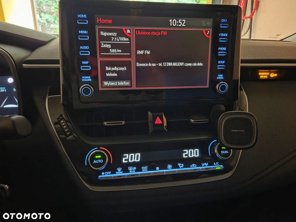 Toyota Corolla 1.6 Comfort - 24