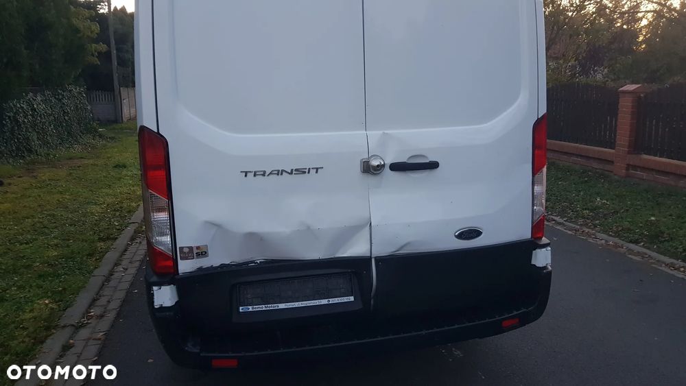 Ford Transit - 11