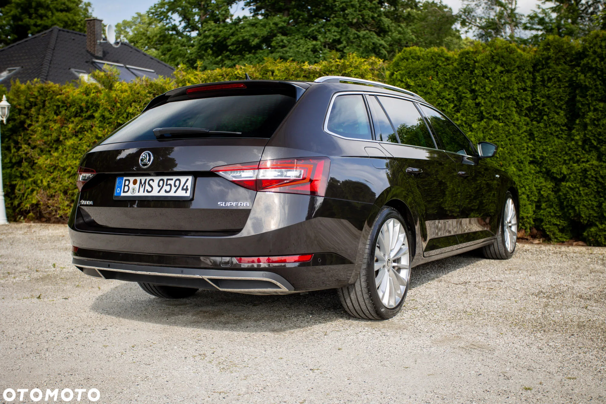 Skoda Superb 2.0 TDI DSG L&K - 16