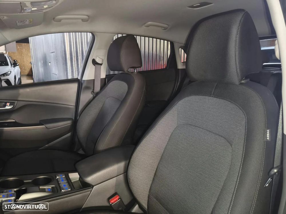 Hyundai Kauai 64 kWh Vanguard - 19