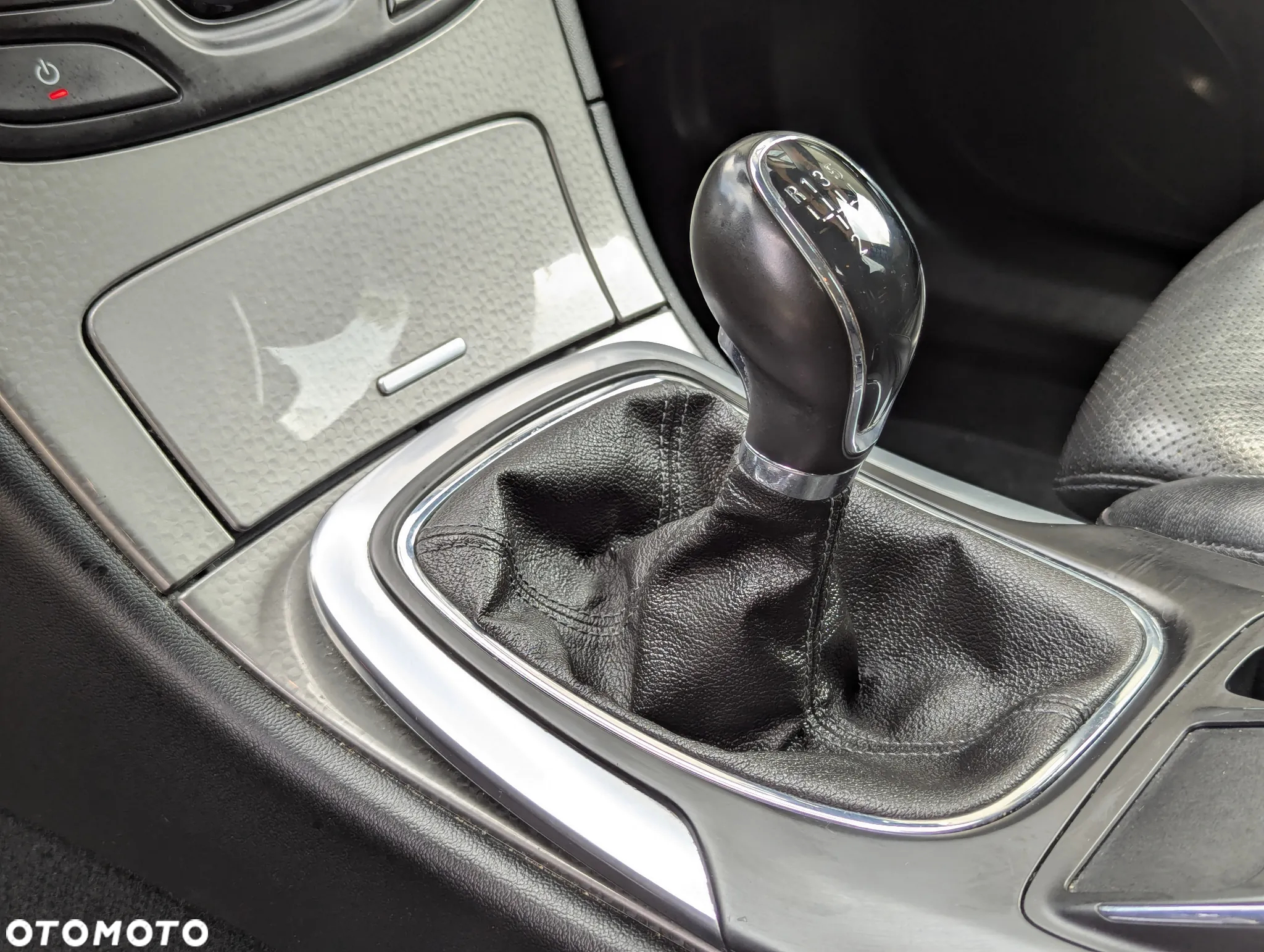 Opel Insignia 2.0 CDTI Cosmo S&S - 9