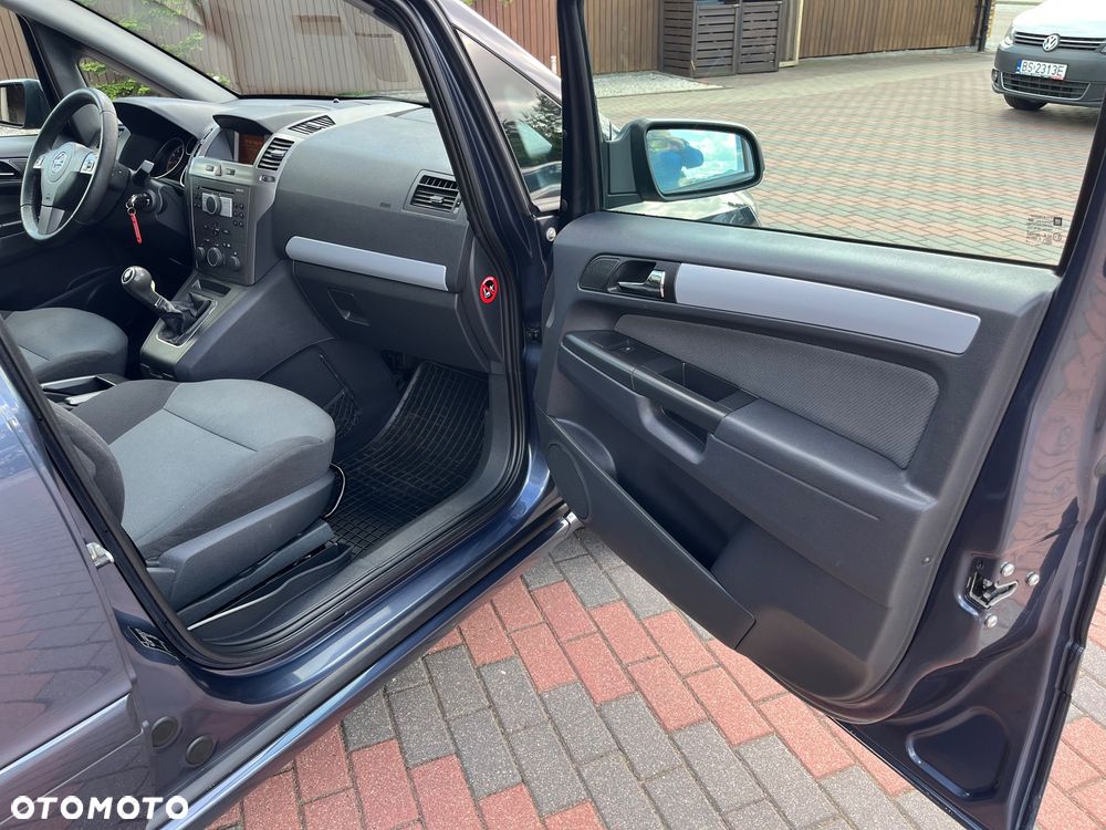 Opel Zafira 1.6 Edition - 22