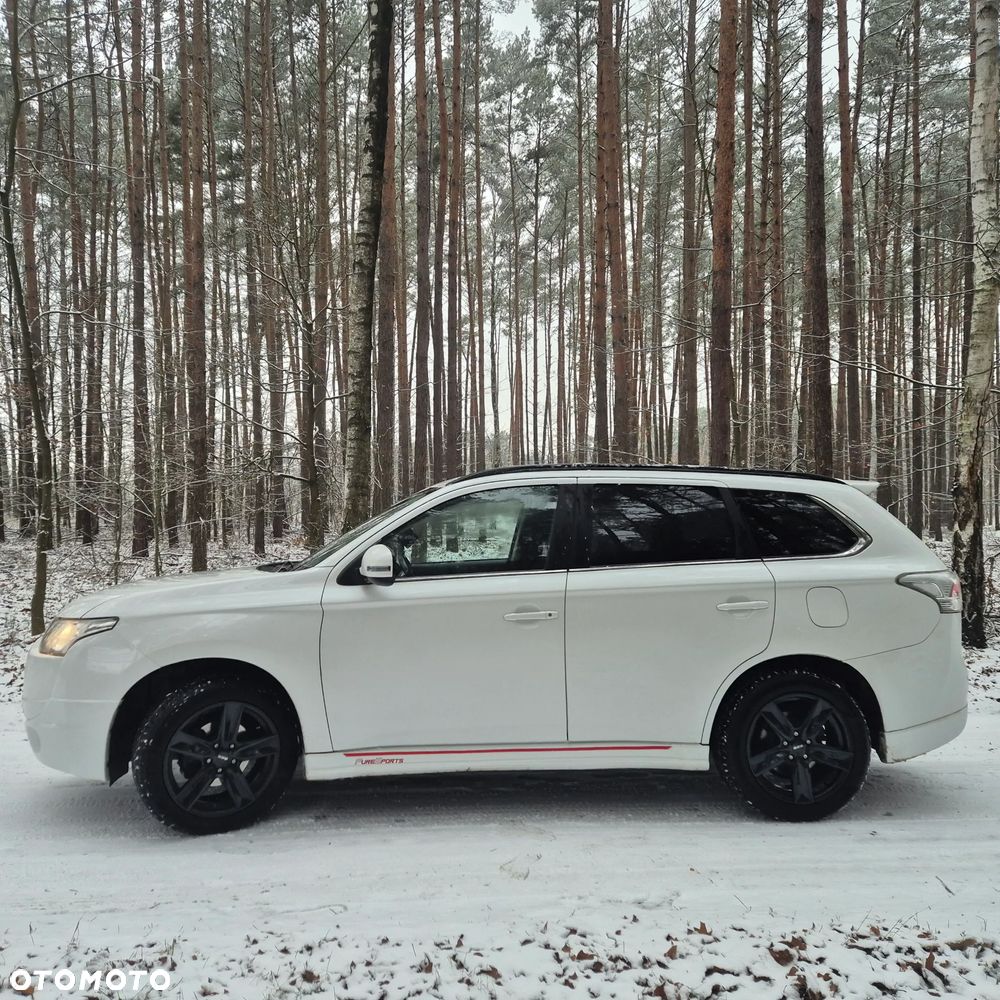 Mitsubishi Outlander - 36