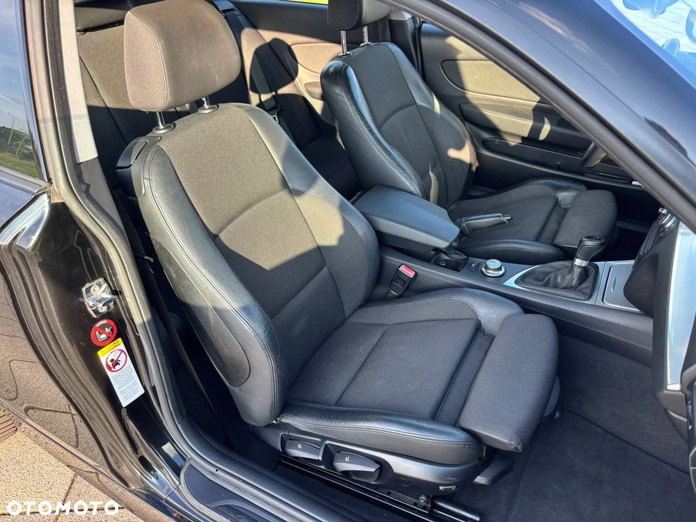 BMW Seria 1 120d - 11