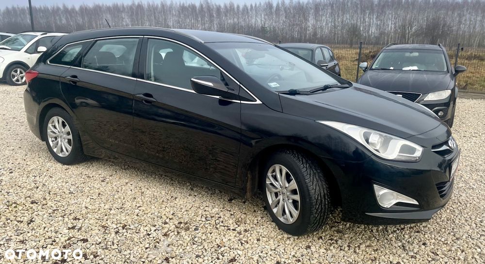 Hyundai i40 Kombi blue 1.6 Classic - 25