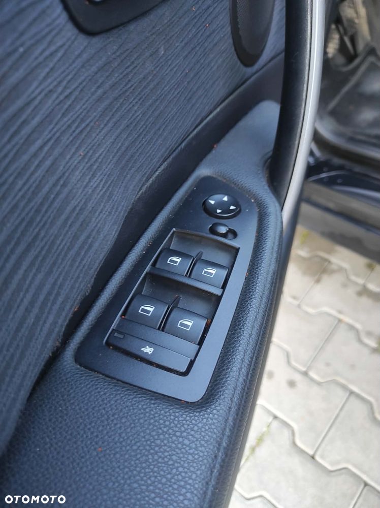 BMW Seria 1 - 16