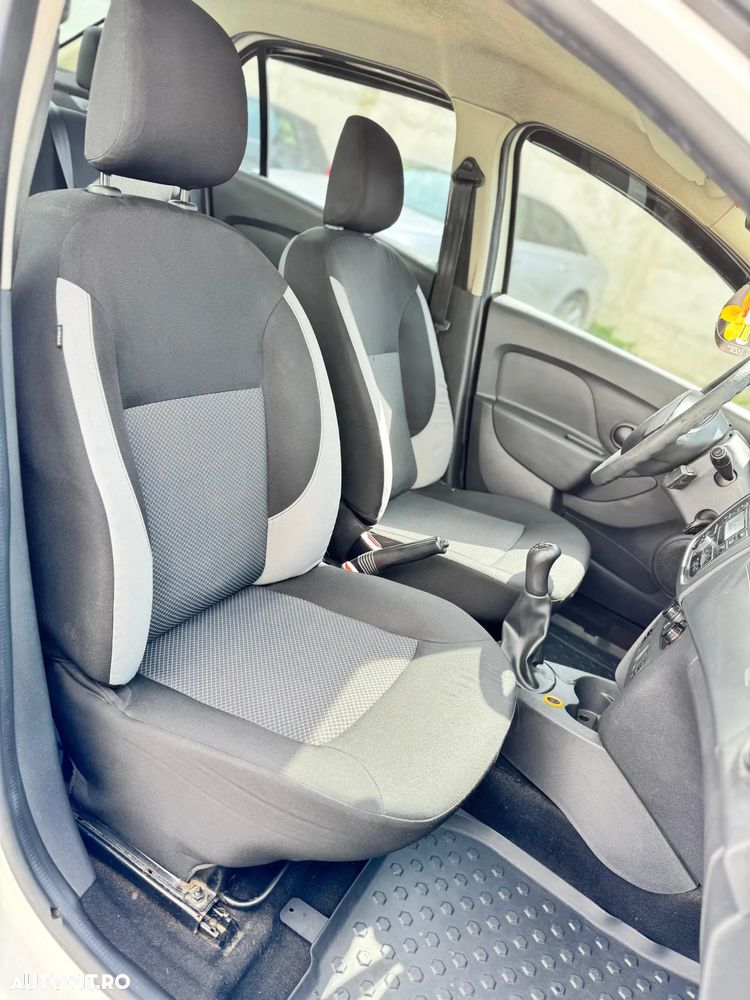 Dacia Logan 1.2 Acces - 6