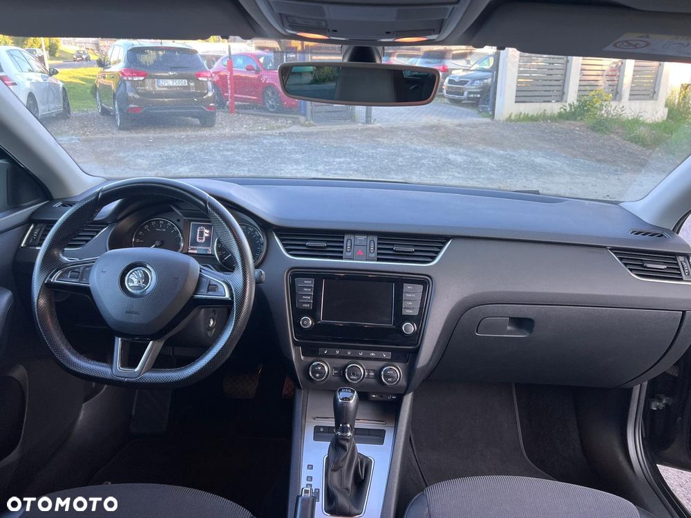 Skoda Octavia 2.0 TDI DSG Ambition - 16