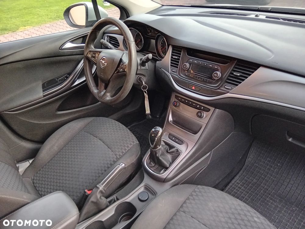 Opel Astra 1.6 CDTI Enjoy - 14