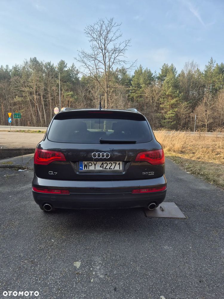 Audi Q7 3.0 TDI Quattro Tiptronic - 8