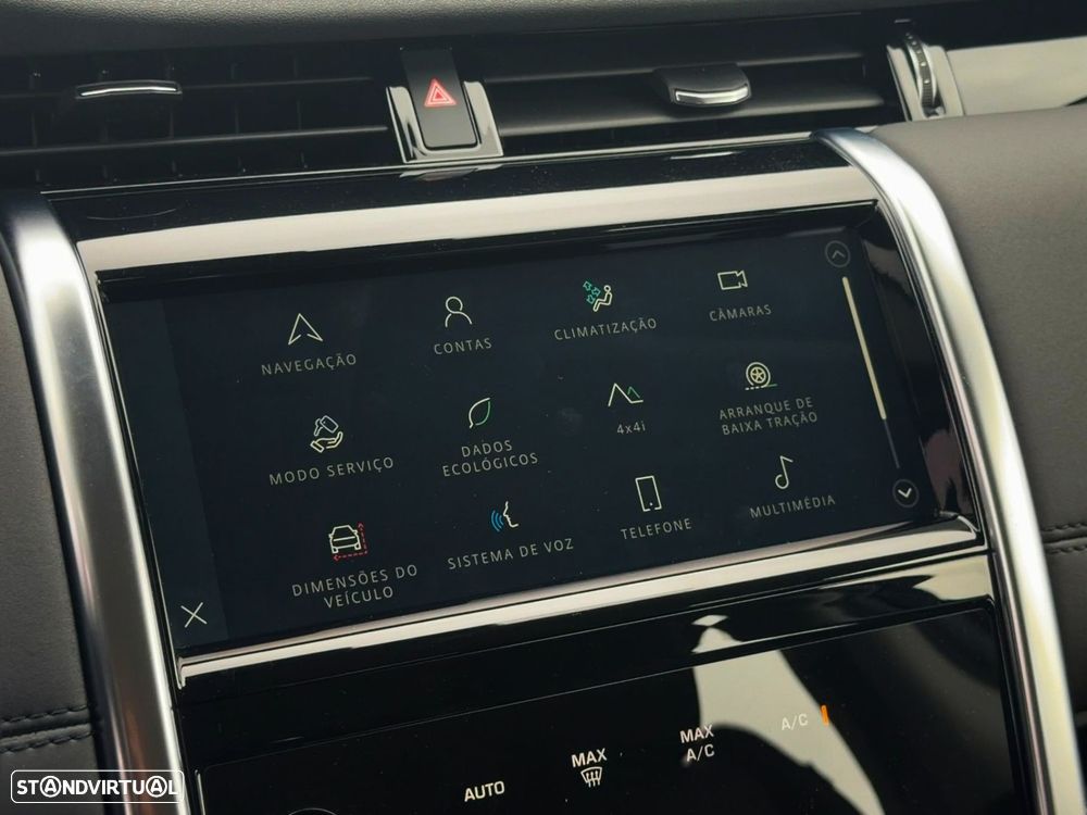 Land Rover Discovery Sport P300e Dynamic SE - 25