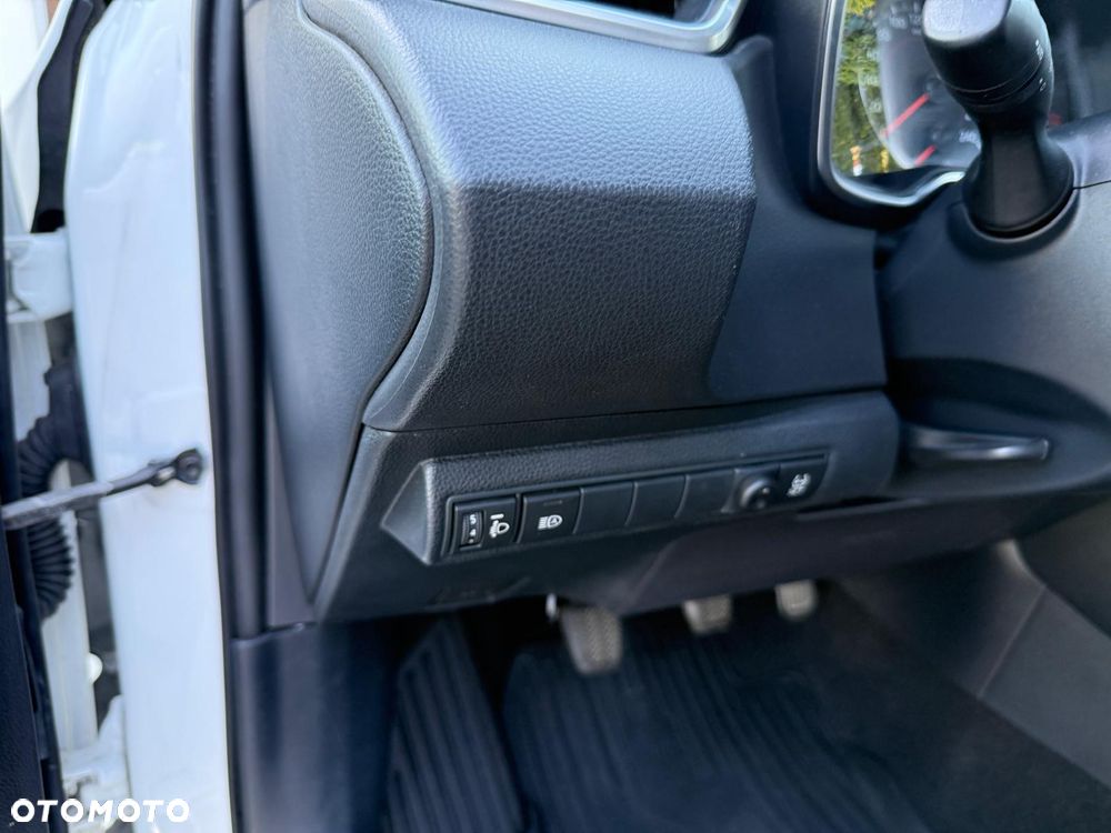 Toyota Corolla 1.5 Comfort - 32