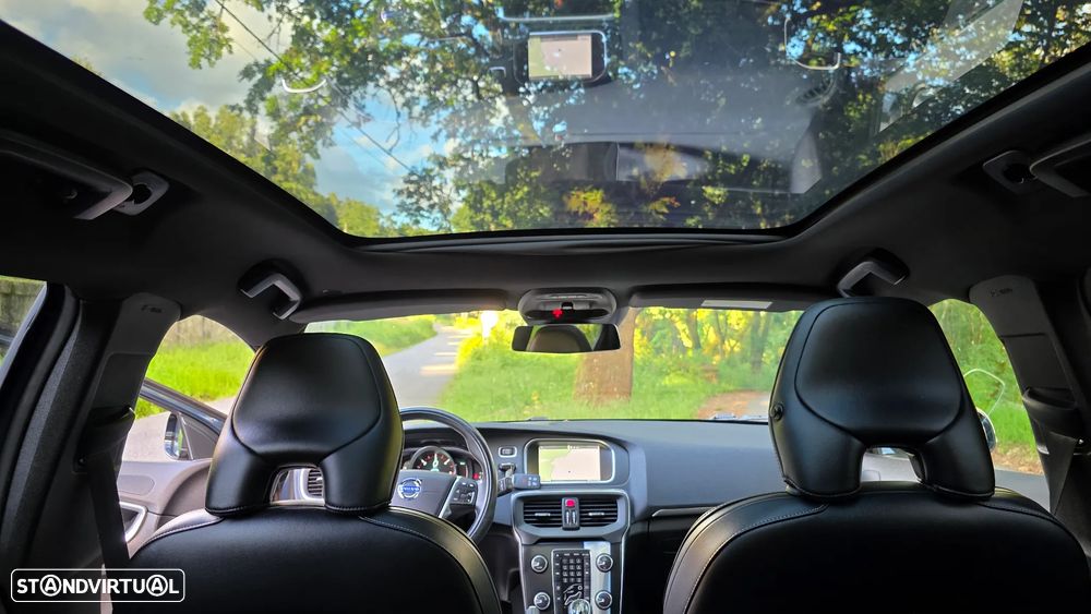 Volvo V40 1.6 D2 R-Design Powershift - 2