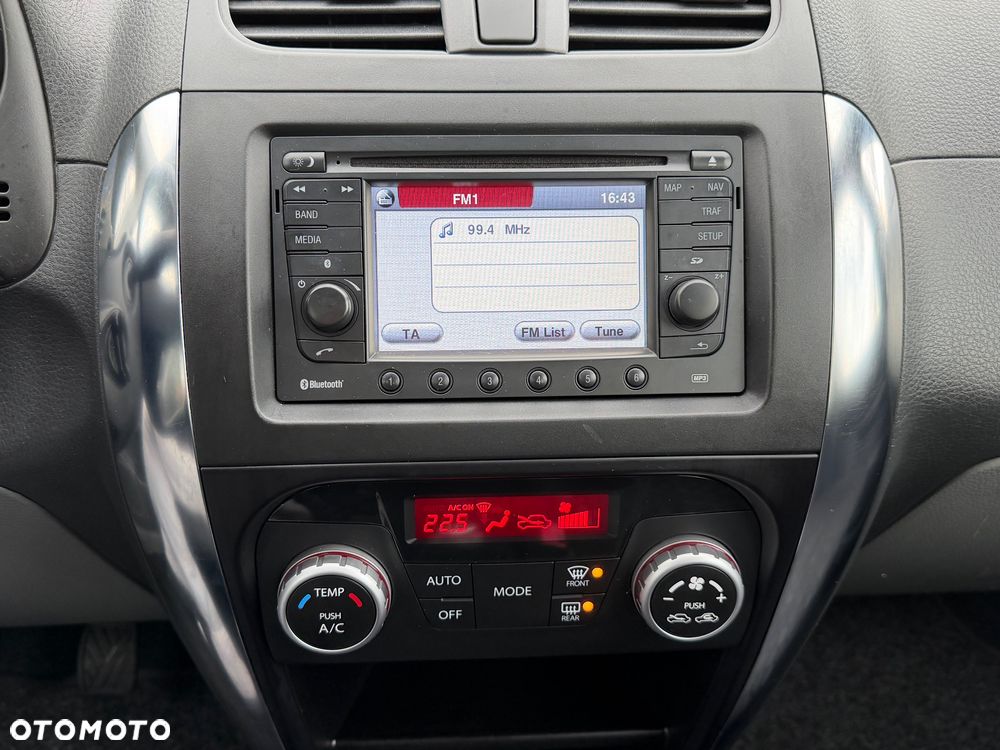 Suzuki SX4 Classic 1.6 VVT 4x4 Style - 34