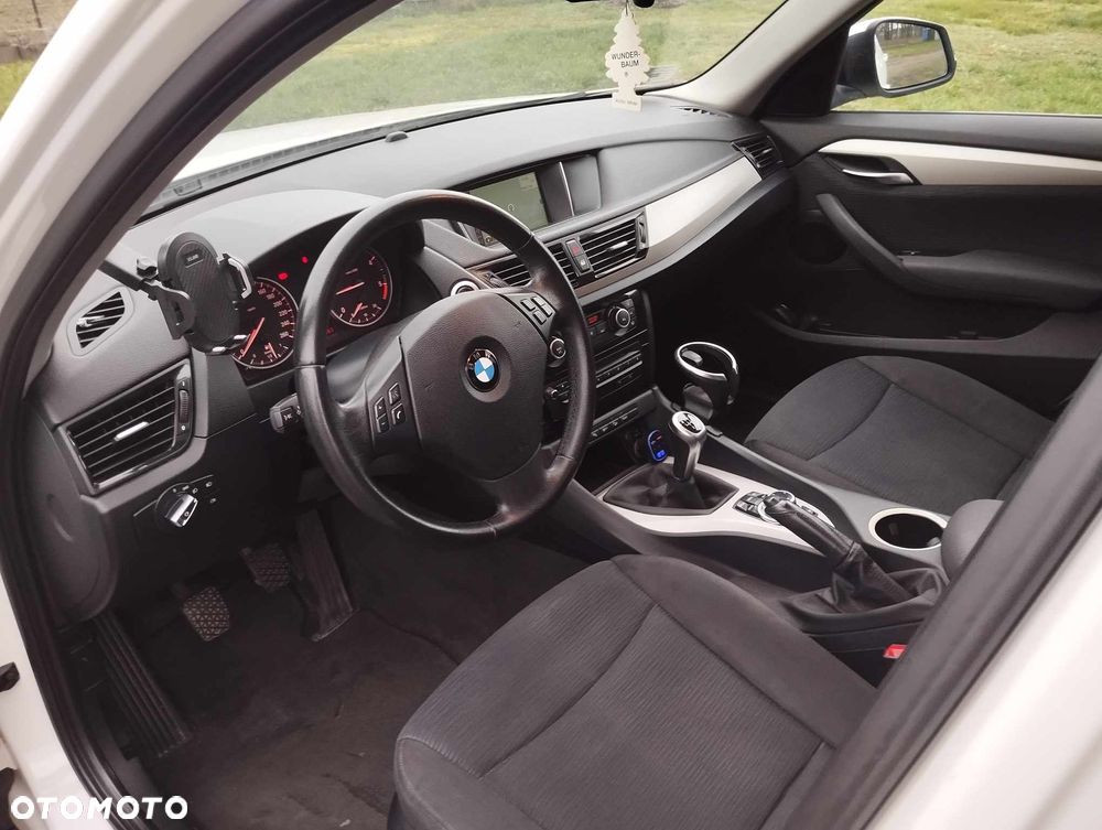 BMW X1 xDrive18d - 18