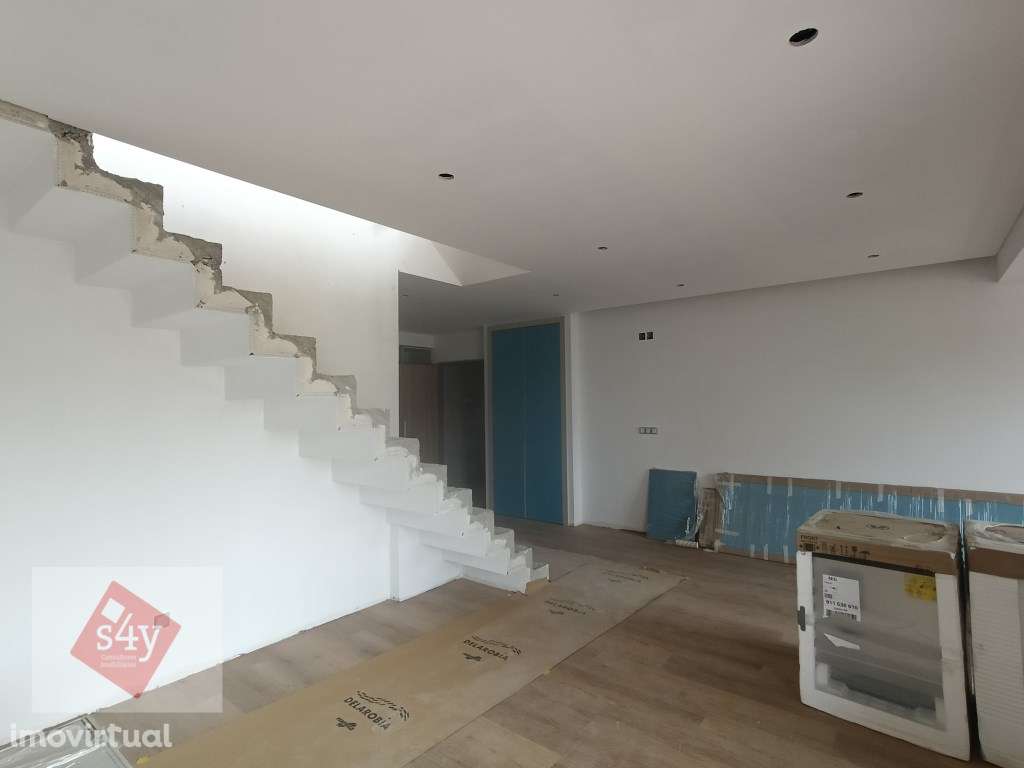 Dúplex com Terraço e Box - Novo - Montijo! - Grande imagem: 5/15
