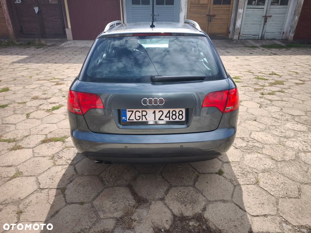 Audi A4 2007 photo 4