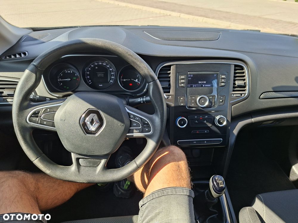 Renault Megane - 8