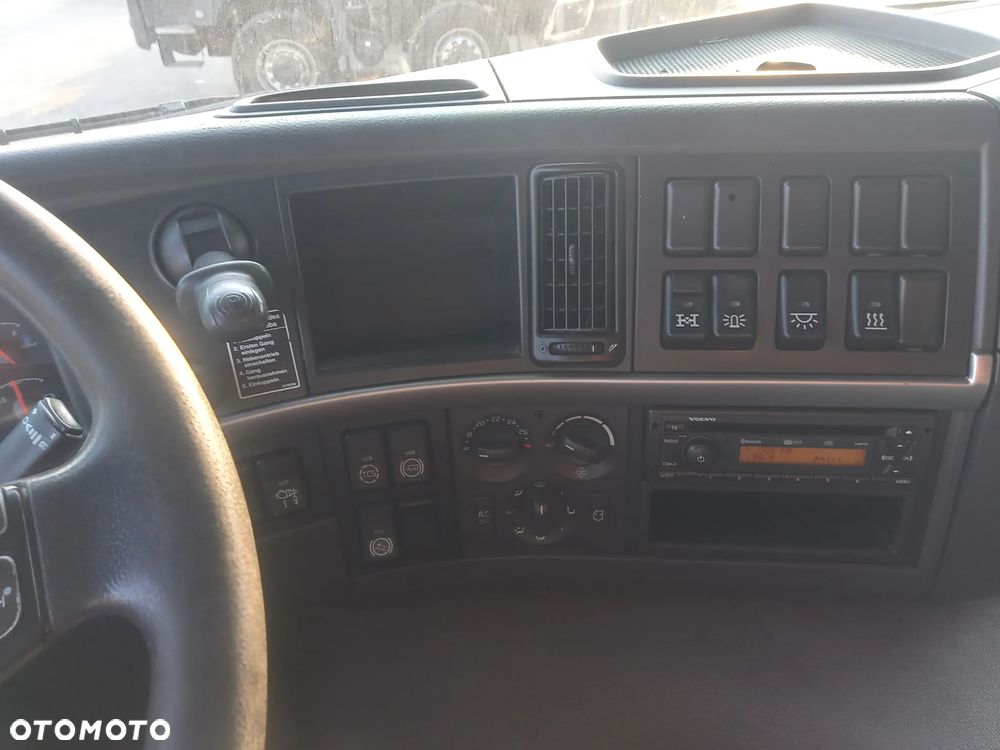 Volvo FMX 450 6x4 2x Bordmatik Euro 5 z Niemeic - 13