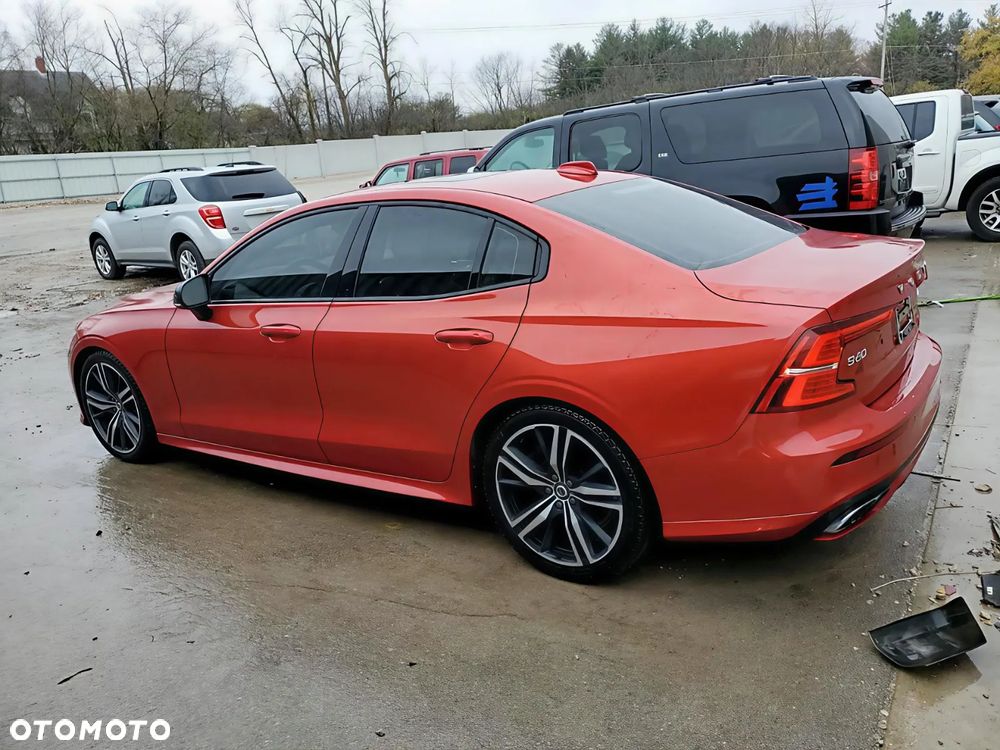 Volvo S60 - 4