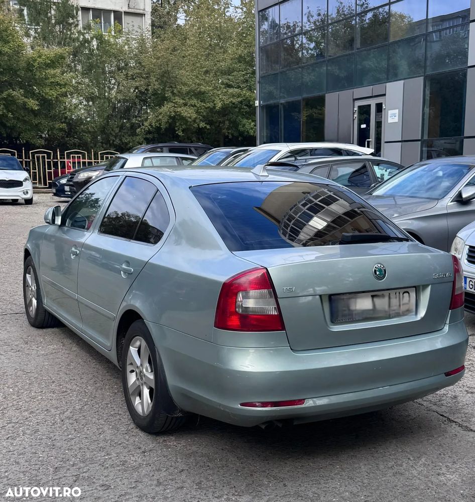 Skoda Octavia 1.4 TSI Business - 8