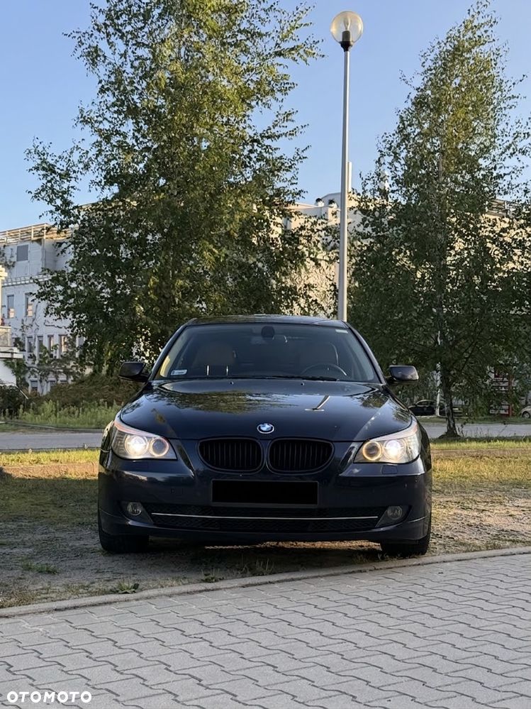 BMW Seria 5 520d - 1