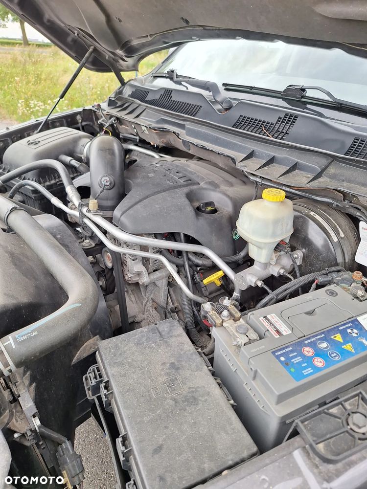 RAM 1500 - 14