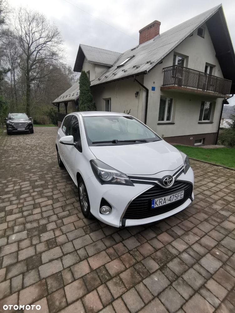 Toyota Yaris 1.0 VVT-i Sol - 1