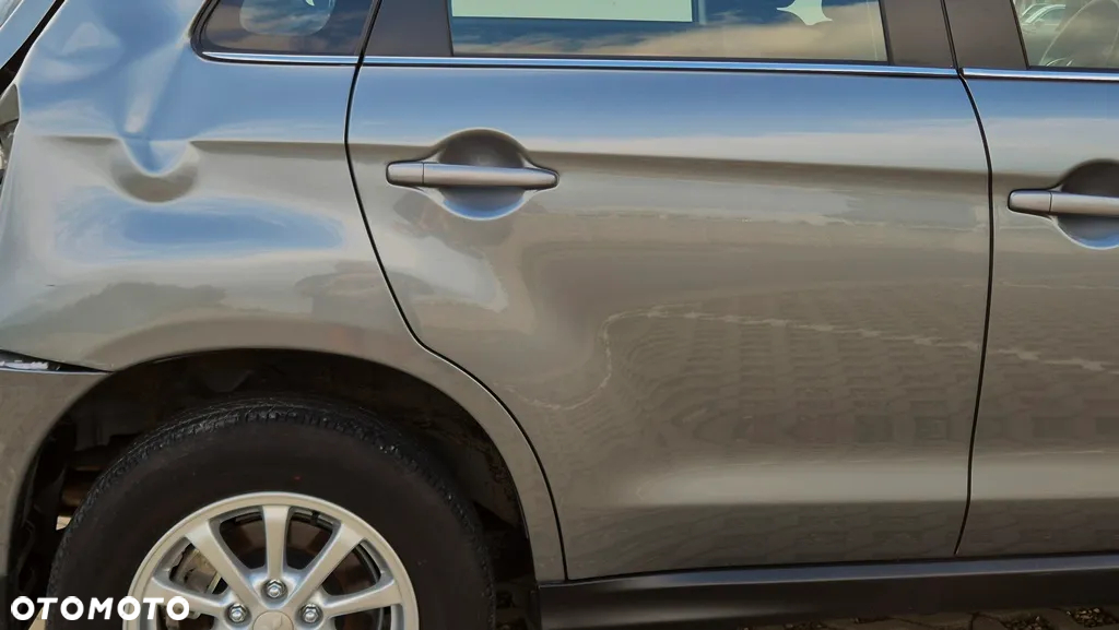 Mitsubishi ASX 1.8 DID Invite 4WD AS&G - 30
