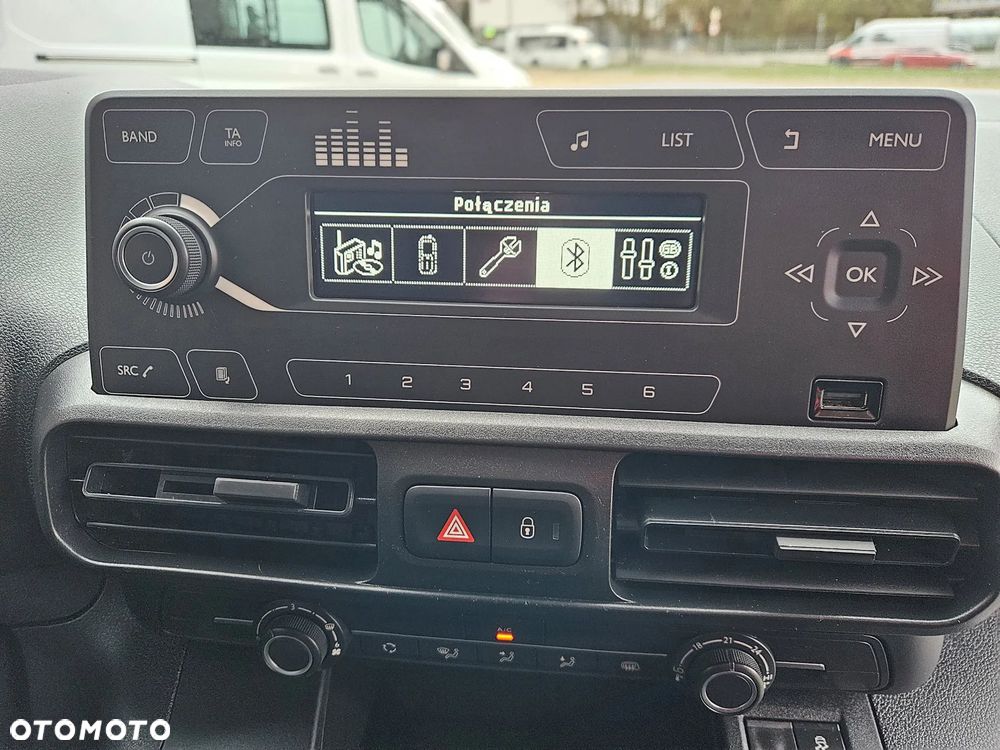 Opel COMBO 1.5CDTI 102KM - 10