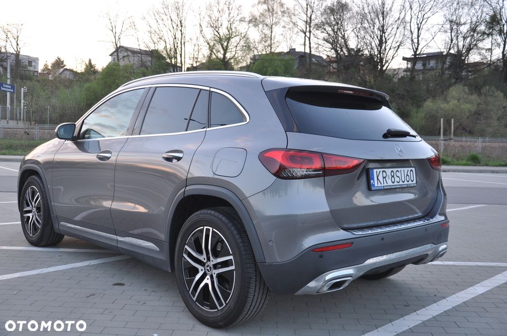 Mercedes-Benz GLA 200 Business Edition - 6