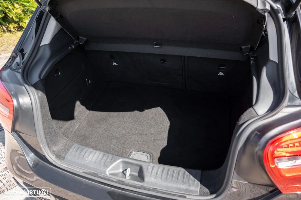 Mercedes-Benz A 180 d Fleet Pack Urban - 17