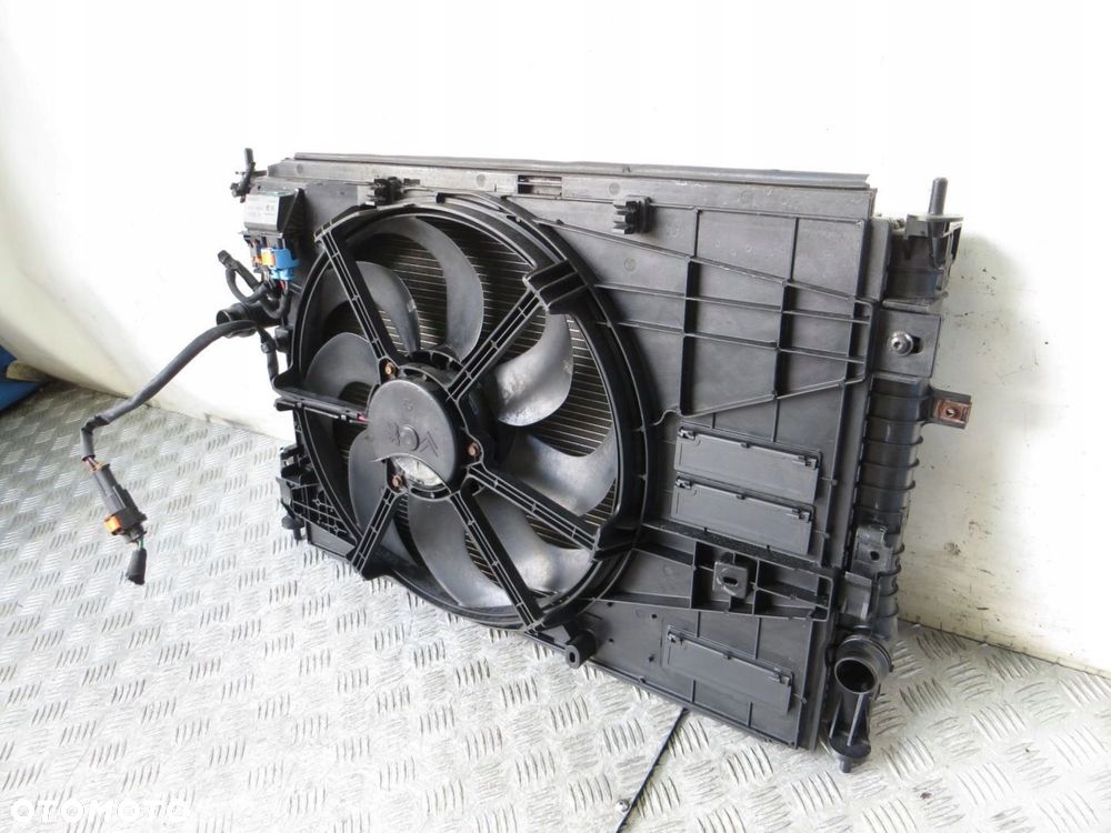 CITROEN C4 II PICASSO 1.6D CHŁODNICE WENTYLATOR KPL 13- - 2