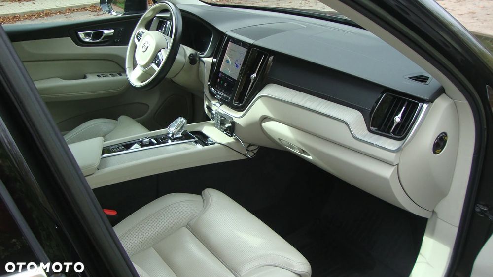 Volvo XC 60 - 5