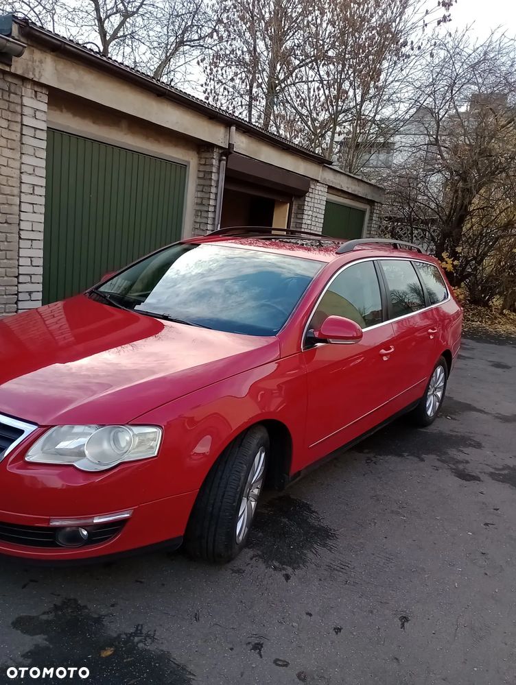 Volkswagen Passat 2.0 TDI Comfortline - 12