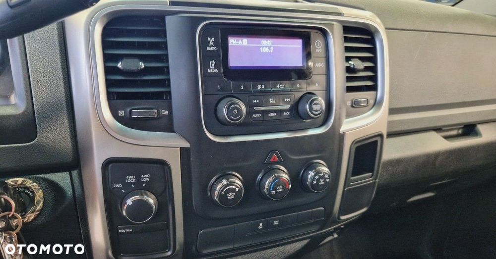 Dodge RAM 5.7 4x4 - 7