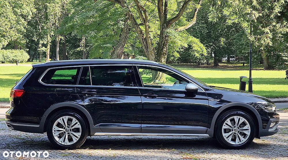 Volkswagen Passat Alltrack 2.0 TDI 4Mot DSG - 9